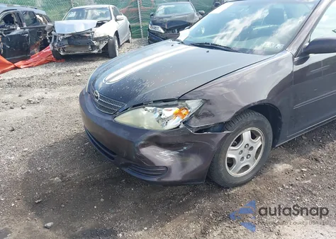 2003 Toyota Camry Le V6 from USA, damaged, VIN 4T1BF30KX3U551359